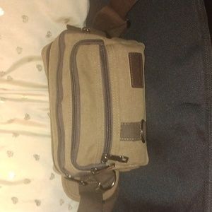 Fanny pack/ traveling bag brown new